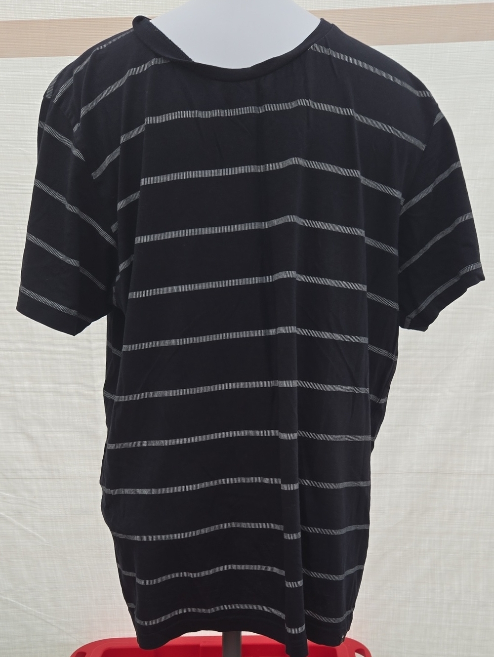 Men's Black Short-Sleeve Crewneck Tee with Heather Gray Stripes